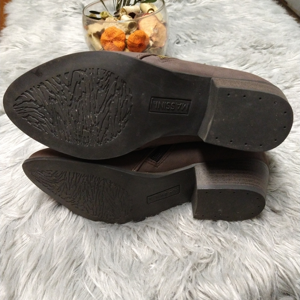Ankle Boots - Picture 2 of 3